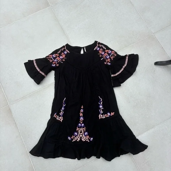 🌸 Boho Floral Embroidered Tunic Dress – XS 🌸 - Picture 6 of 6